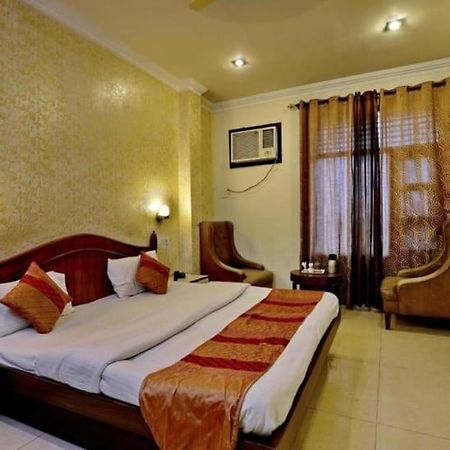 Hotel Diamond Inn Chandīgarh Εξωτερικό φωτογραφία