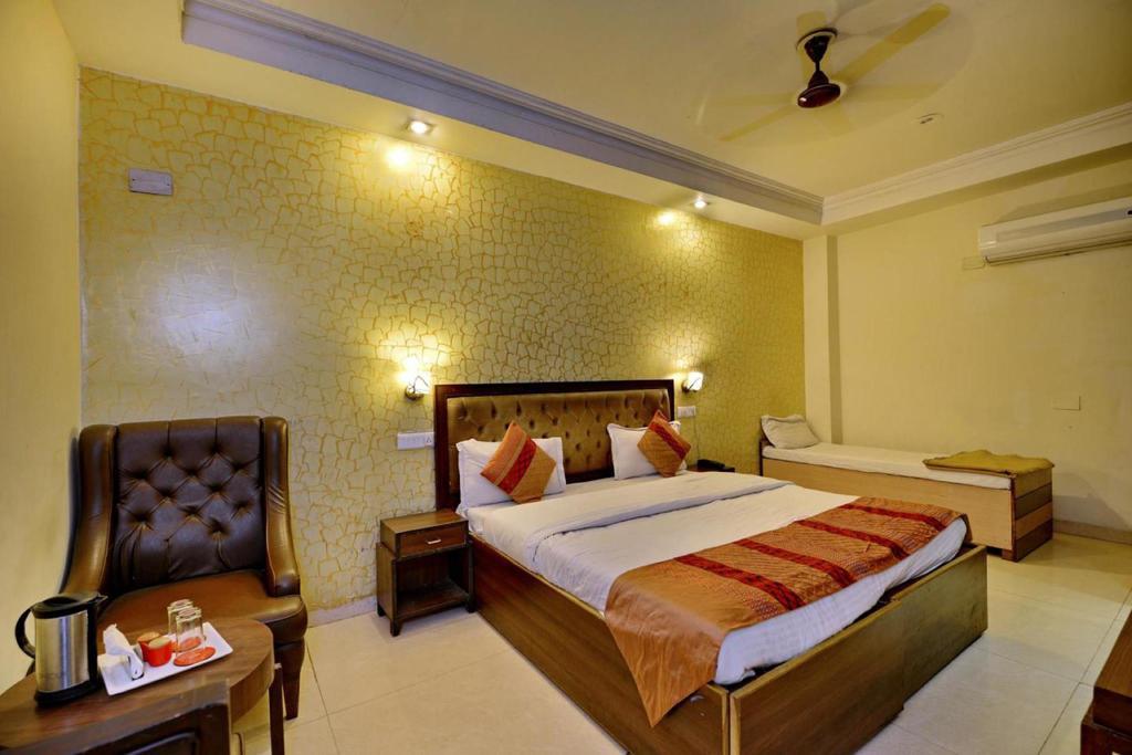 Hotel Diamond Inn Chandīgarh Εξωτερικό φωτογραφία