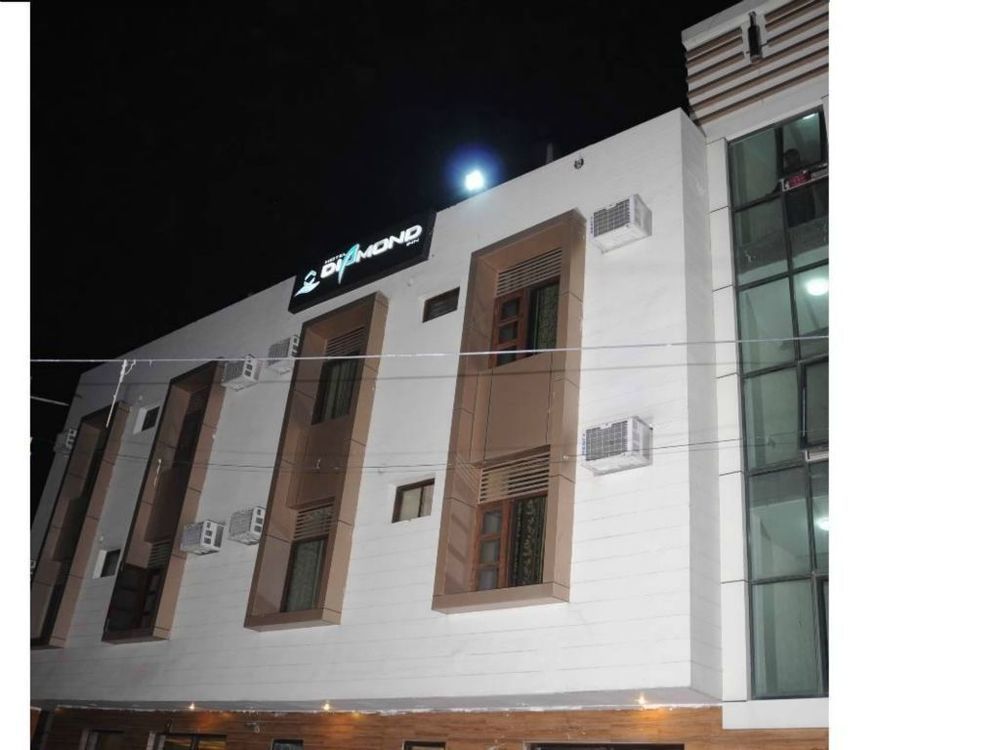 Hotel Diamond Inn Chandīgarh Εξωτερικό φωτογραφία
