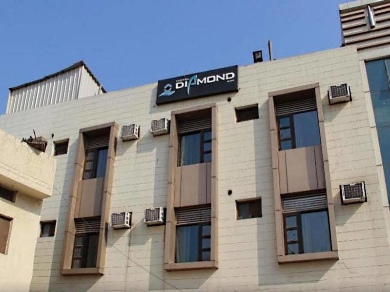 Hotel Diamond Inn Chandīgarh Εξωτερικό φωτογραφία