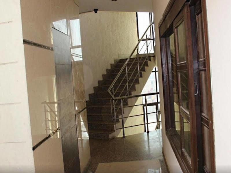 Hotel Diamond Inn Chandīgarh Εξωτερικό φωτογραφία