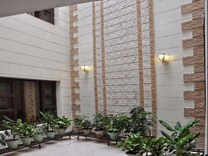 Hotel Diamond Inn Chandīgarh Εξωτερικό φωτογραφία